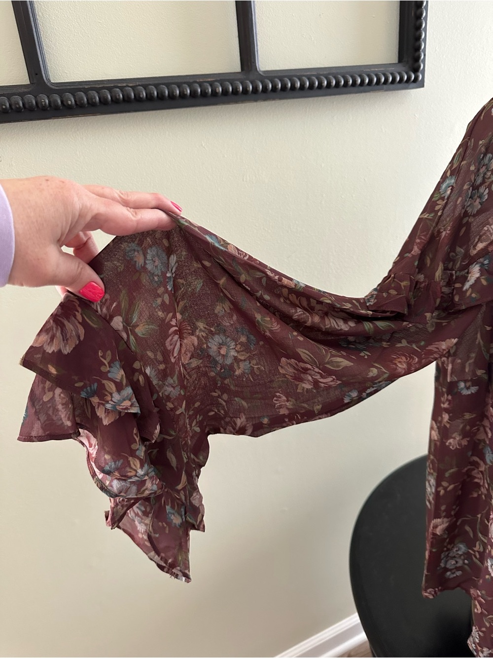 (NWT) TORRID Burgundy Floral Bell Sleeve Blouse with Flutter Detail -OX - Picture 3 of 11